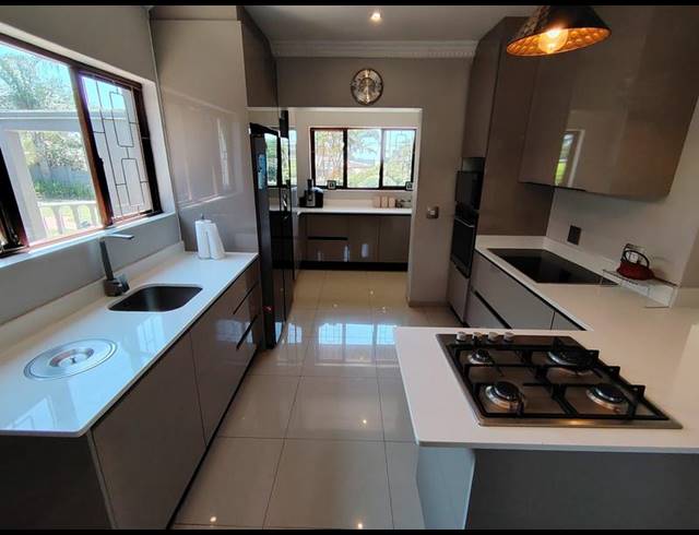 3 BEDROOM HOUSE FOR SALE IN HERRWOOD PARK